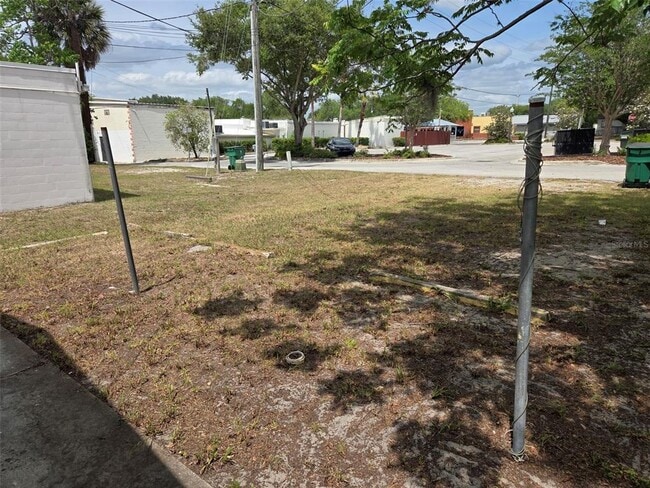 Building Photo - 5206 7th St