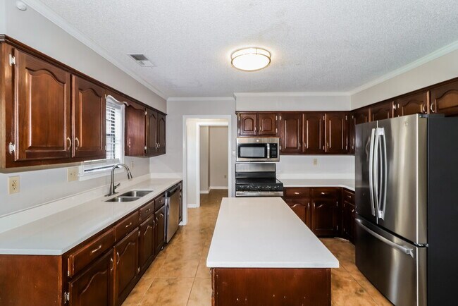 Building Photo - 57 S Sanga Rd