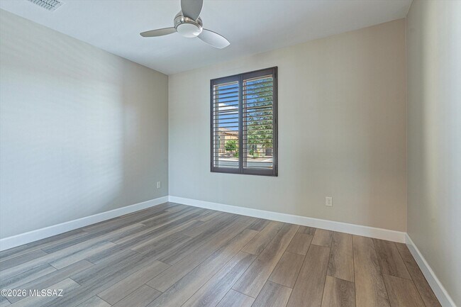 Building Photo - 61370 E Flint Dr