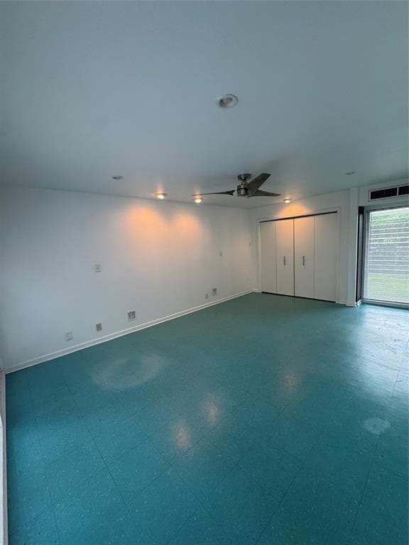 Building Photo - 1310 Harbor View Dr