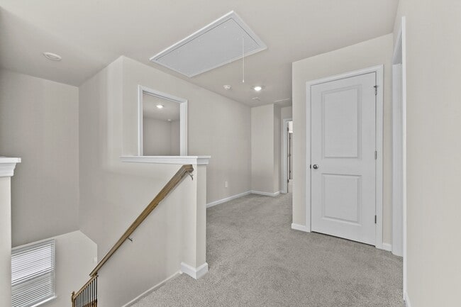 Building Photo - 2327 Whitworth St