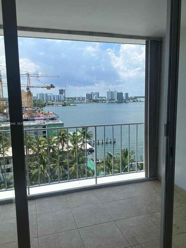 Building Photo - 1865 79th Street Causeway
