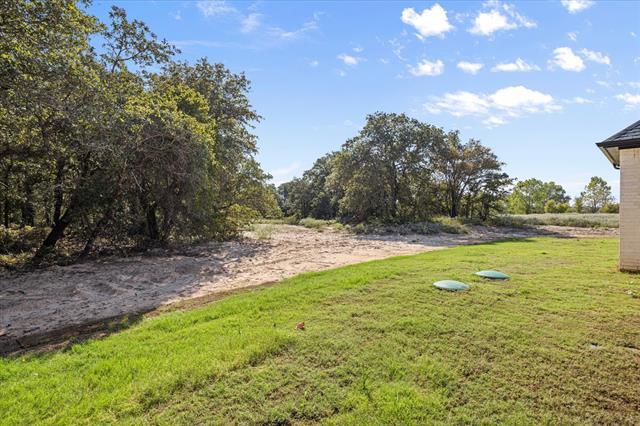 Building Photo - 2057 Glenhollow Dr