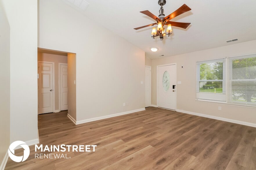 Building Photo - 4027 Willow Ct