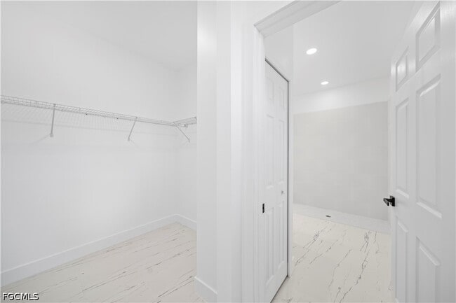 Building Photo - 2618 69th St W