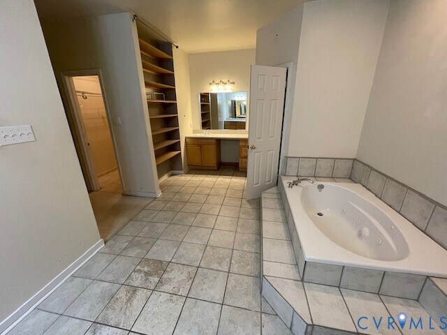 Building Photo - 1750 Cook Rd