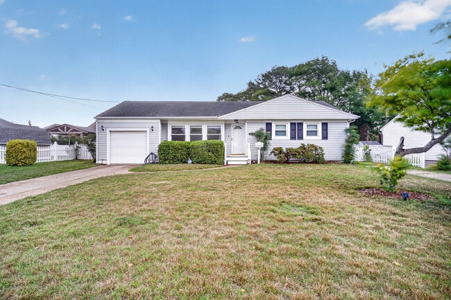 Building Photo - 8516 Halprin Dr