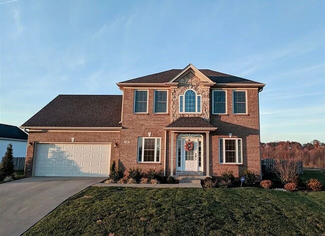 Primary Photo - 108 Carriage Hills Ln