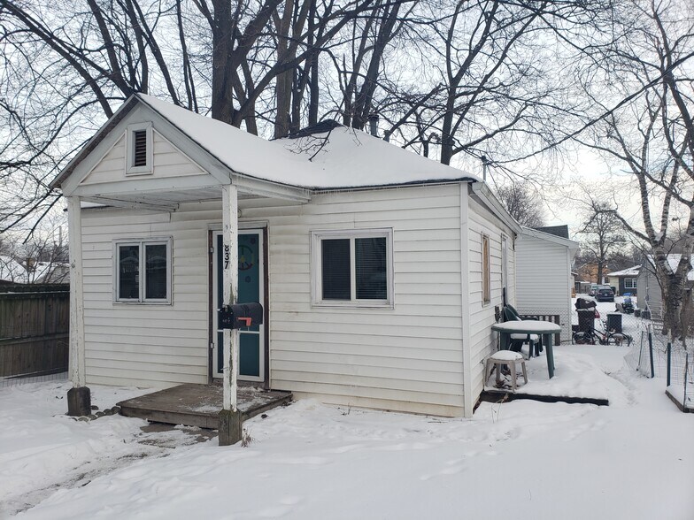 Building Photo - 837 Tisdale Ave