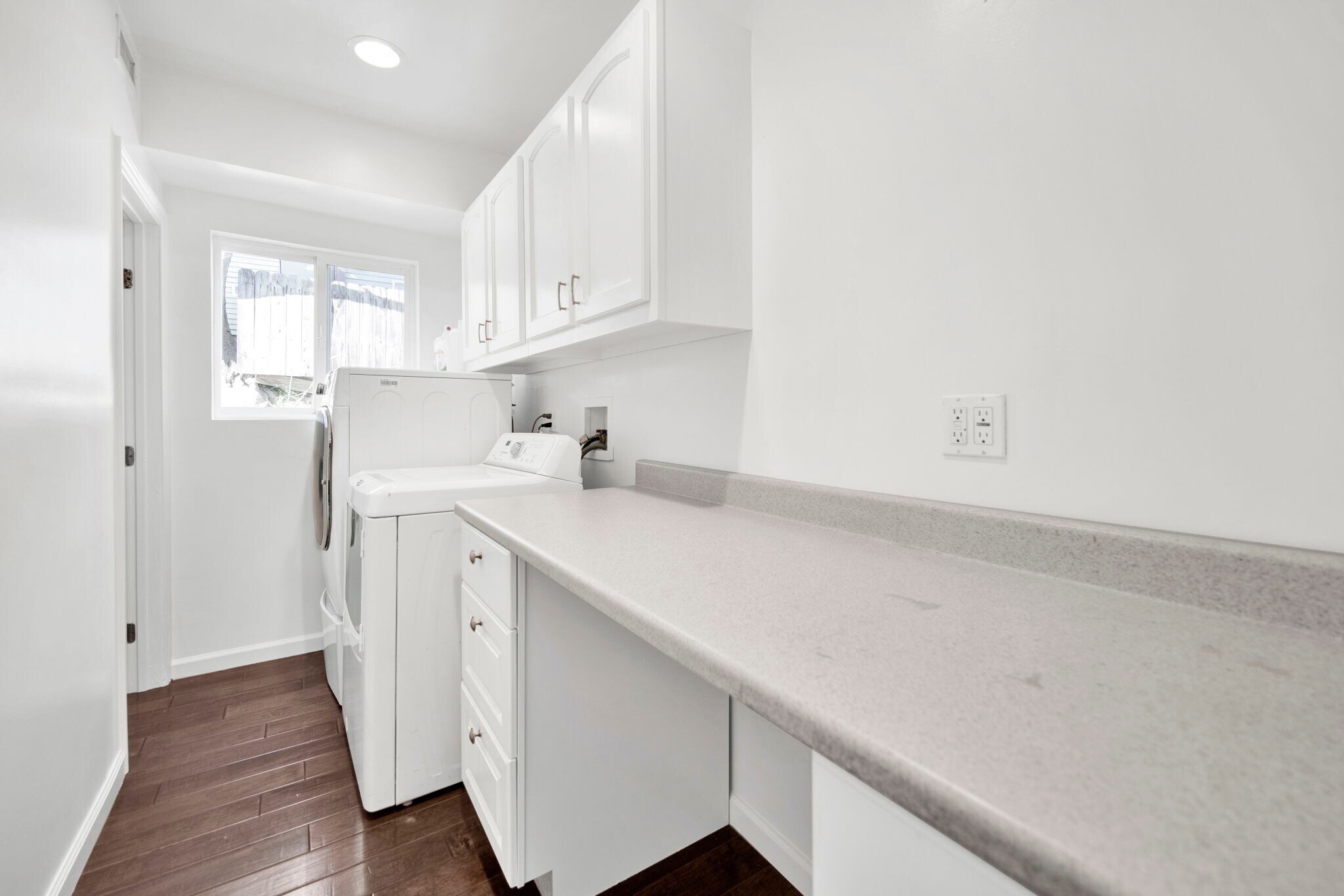 Building Photo - 2124 Reservoir St