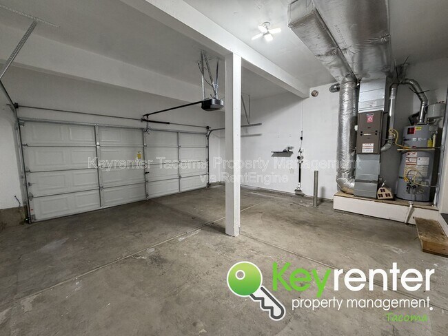 Building Photo - 1093 Ebbets Dr