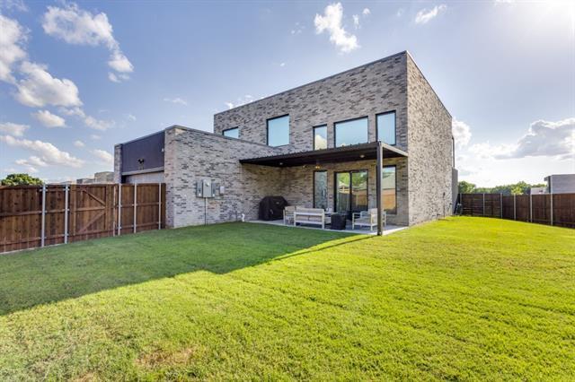 Building Photo - 9774 Sunset Dr