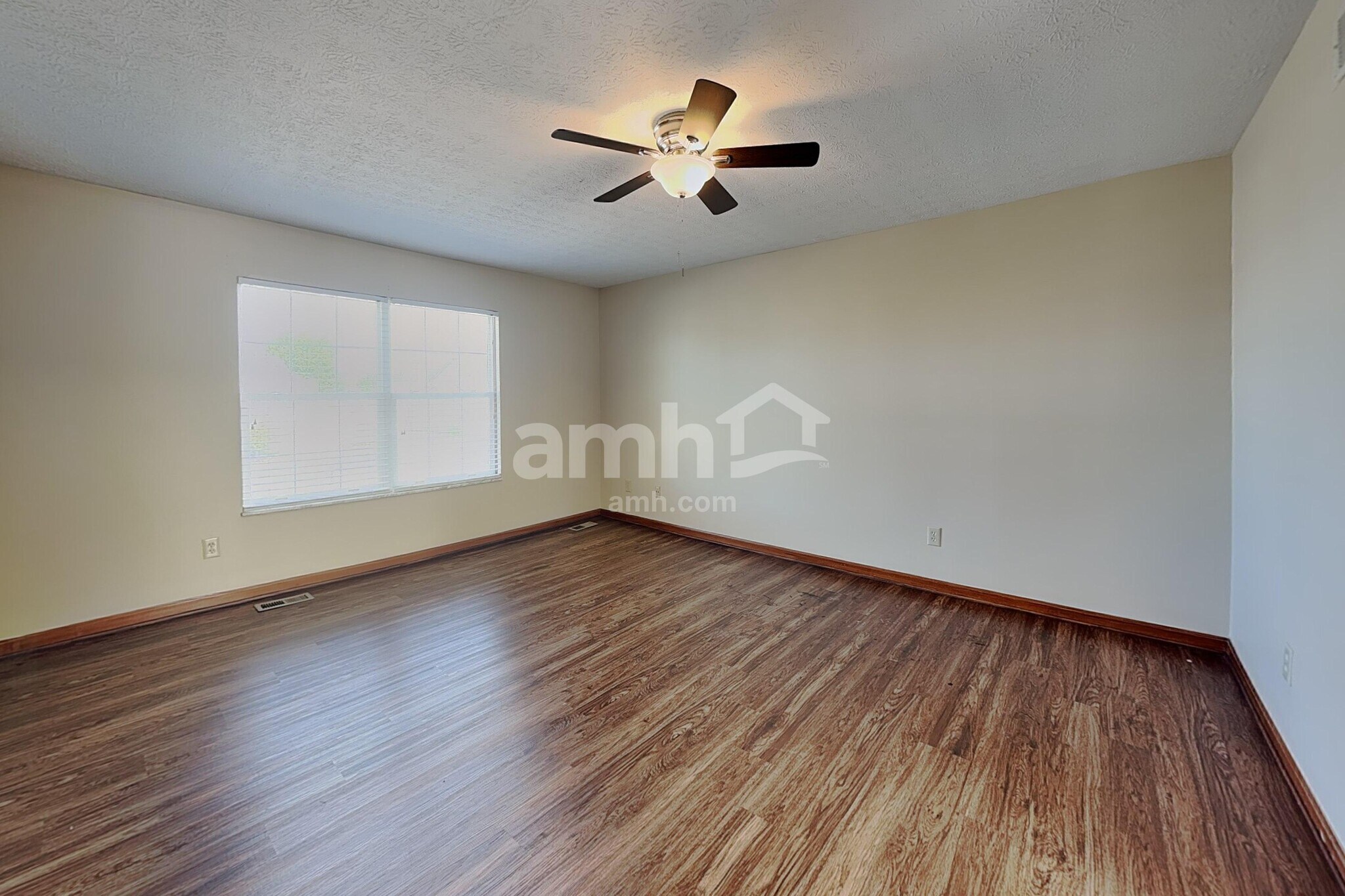 Building Photo - 12400 Bentwood Farms Dr