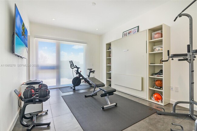 Building Photo - 7210 S Prestwick Pl