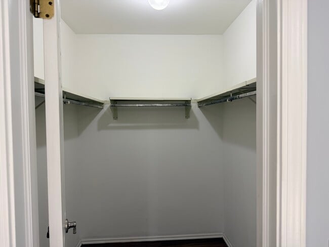 Building Photo - 1312 Coventry Cir