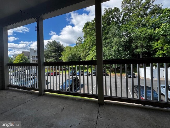 Building Photo - 12150 Penderview Terrace