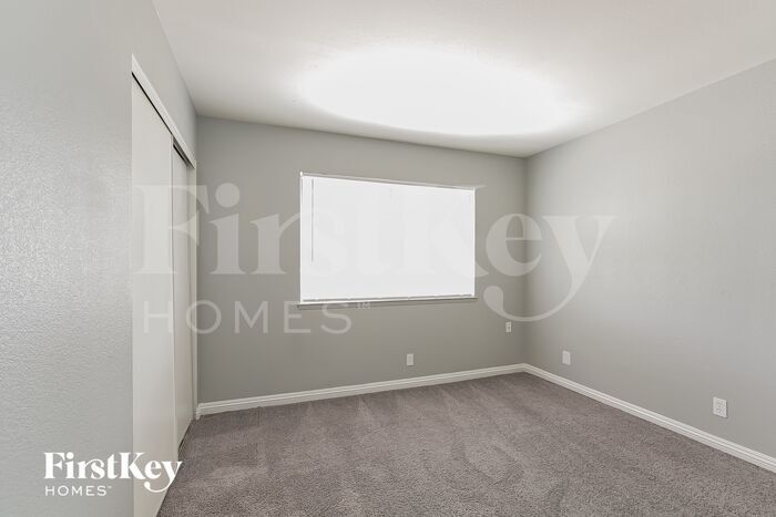 Building Photo - 3763 E Hacienda Ave