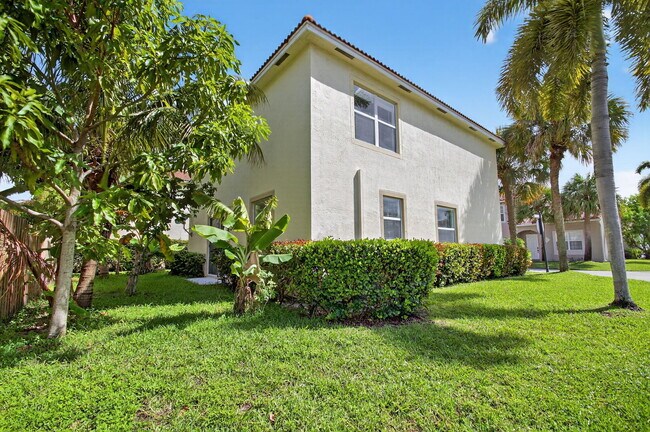 Building Photo - 1756 Pierside Cir
