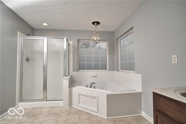 Building Photo - 11080 McDowell Dr