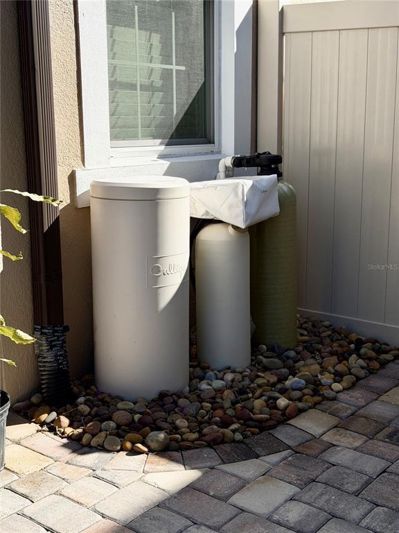 Building Photo - 1750 Bright Sky Dr