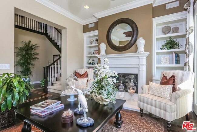 Building Photo - 7391 W Coastal View Dr