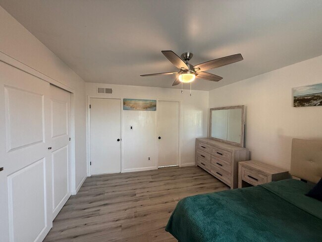 Building Photo - 2714 W Ellis Dr