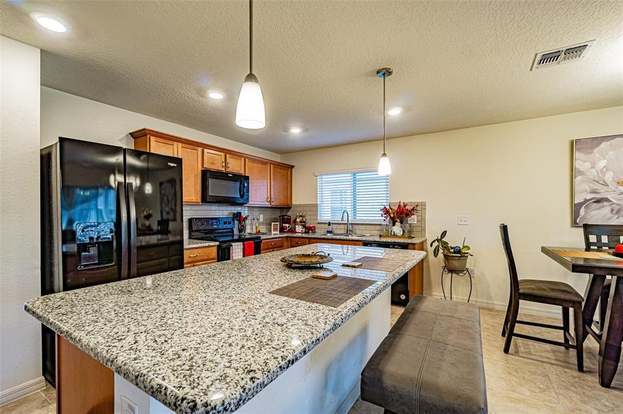Building Photo - 7601 Muscovy Dr