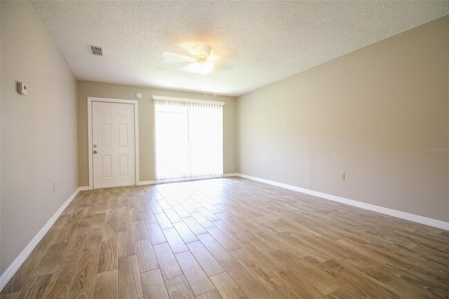 Building Photo - 4504 Holder Ct