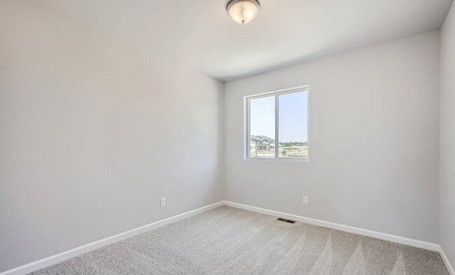 Building Photo - 2135 Arborwood Ln