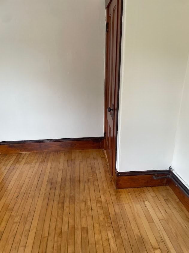 Building Photo - 348 Rollstone St
