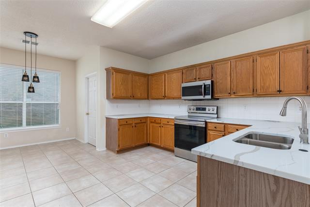 Building Photo - 3928 Windford Dr