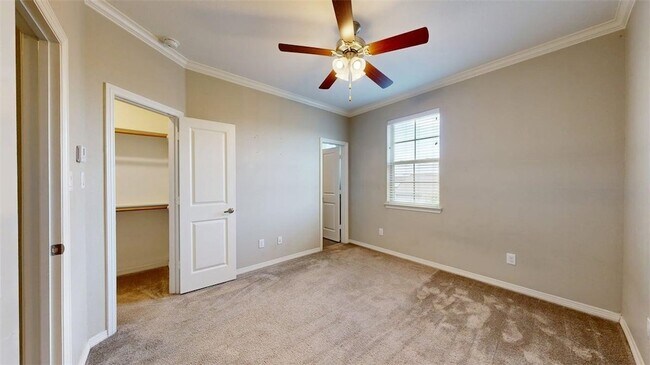Building Photo - 2027 Harvey Mitchell Pkwy S