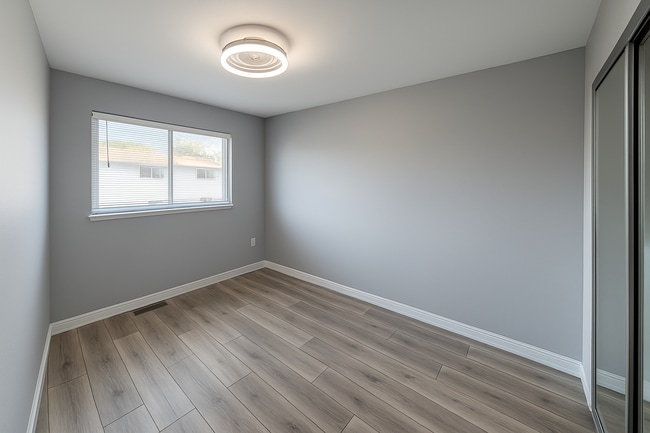 Building Photo - 328 Carmel Woods Dr