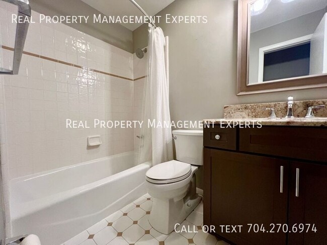 Building Photo - 21212 Rio Oro Dr
