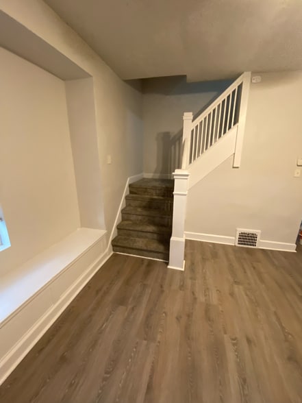 Building Photo - 2822 N Park Ave