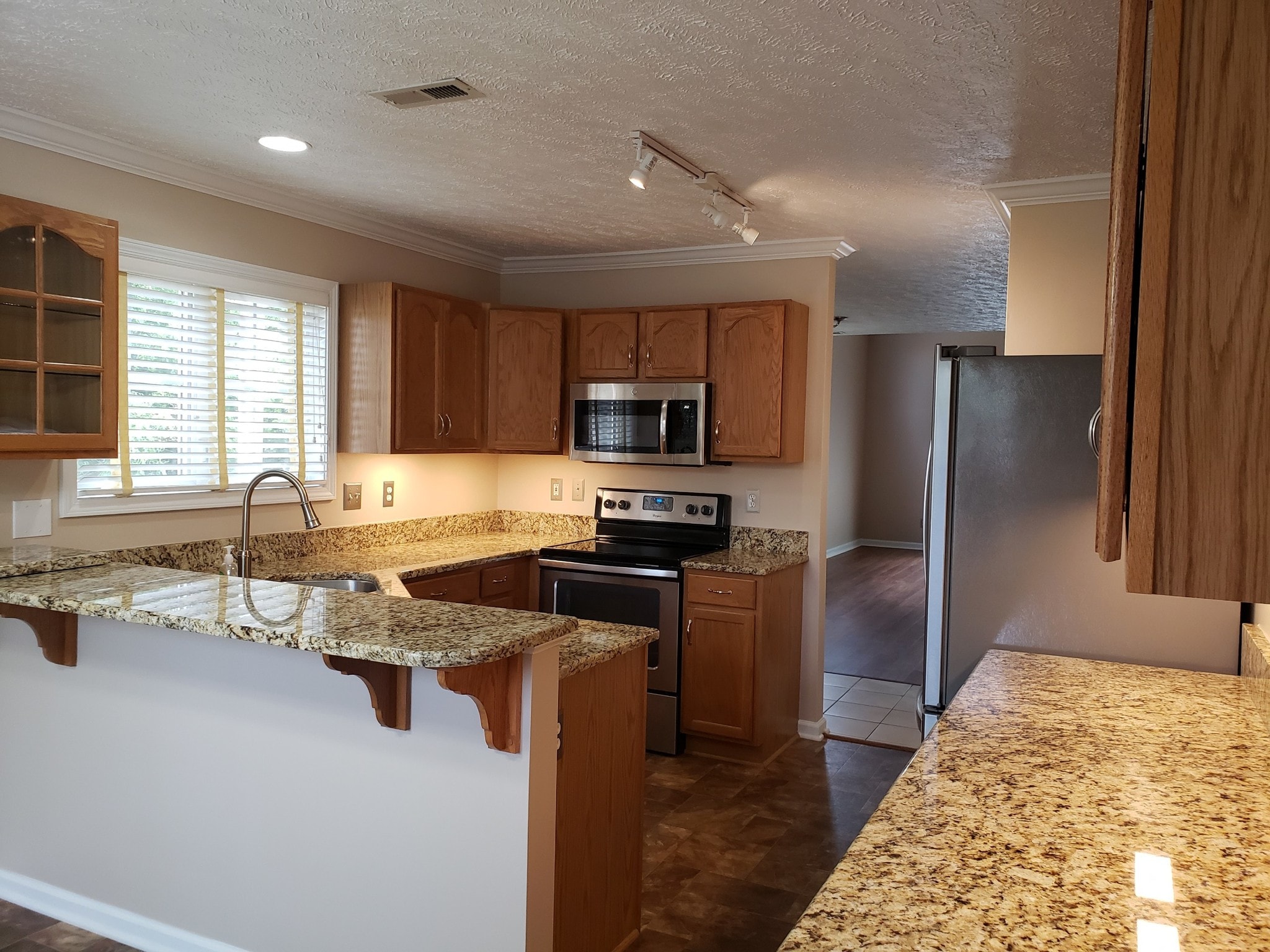 Kitchen - 2231 Whitney Ct