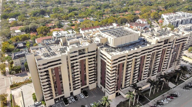 Building Photo - 600 Biltmore Way