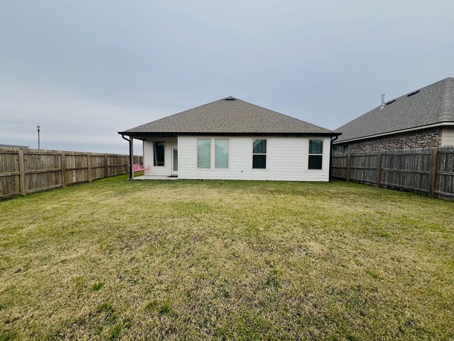 Building Photo - 4/2 Smart Home South Lake Charles