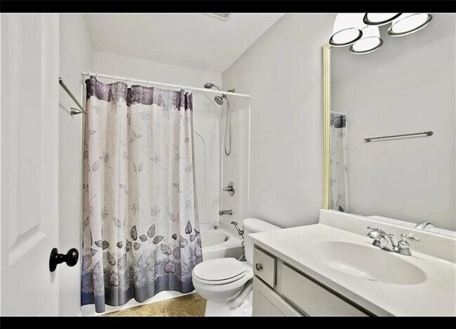 Building Photo - 1384 Dolcetto Trce