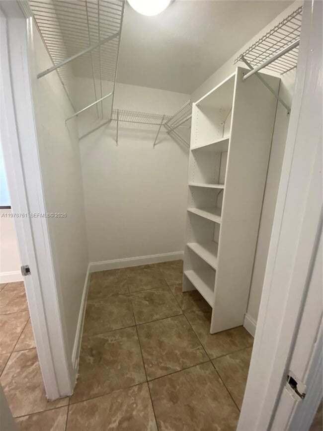 Building Photo - 305 69th St