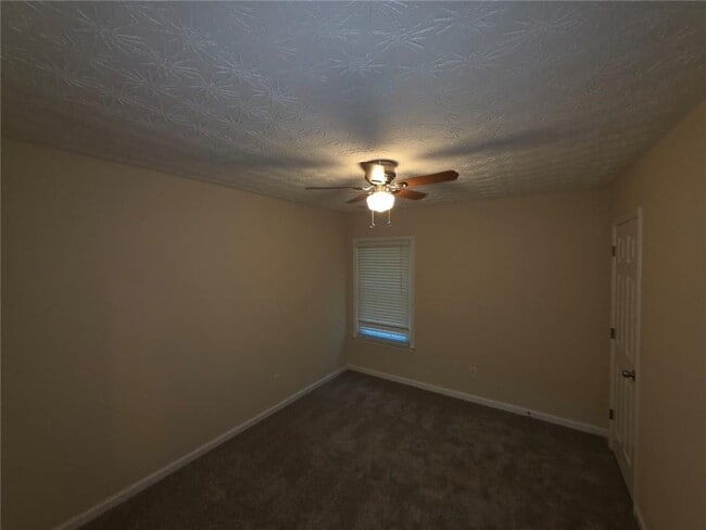 Building Photo - 3856 Shenfield Dr