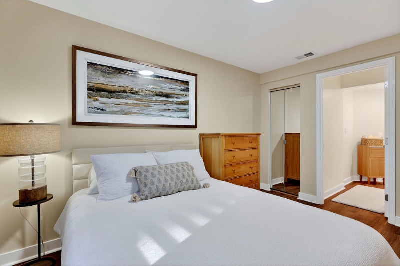 Building Photo - 5619 Vantage Point Rd