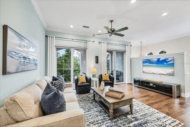 Building Photo - 455 Nokomis Ave S