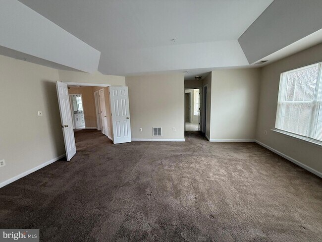 Building Photo - 10106 Garden Valley Ct