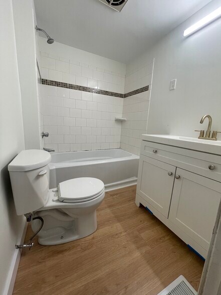 Building Photo - 3109 Joyce Ave