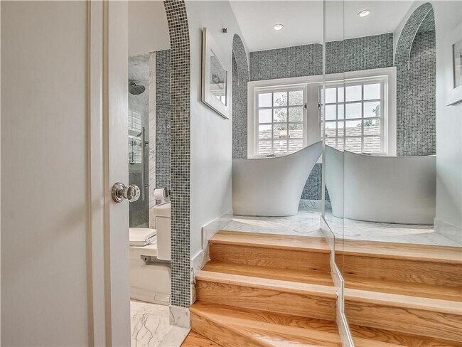 Building Photo - 1109 NW 55th St