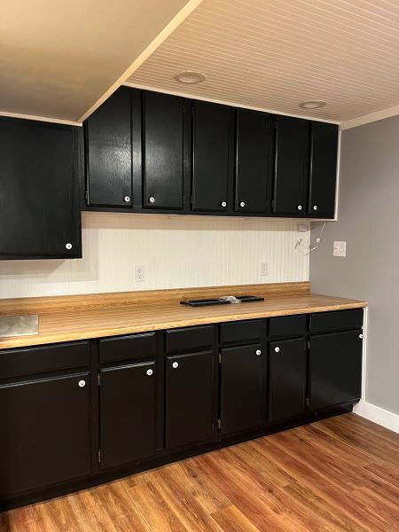 Building Photo - Cedar Bluff basement ranch!