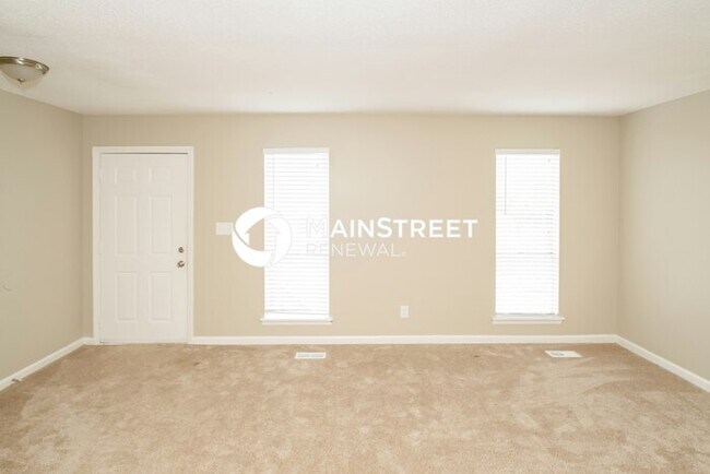 Building Photo - 3 Bedroom Pet-Friendly Home in Birmingham, AL with Main Street Renewal