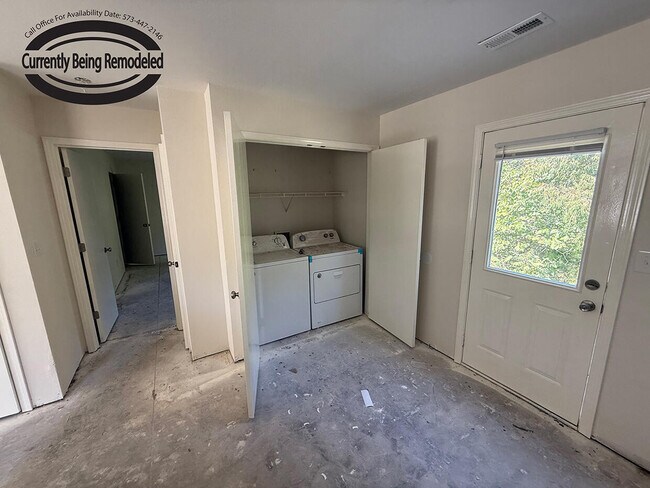 Building Photo - 1711 Hanover Blvd