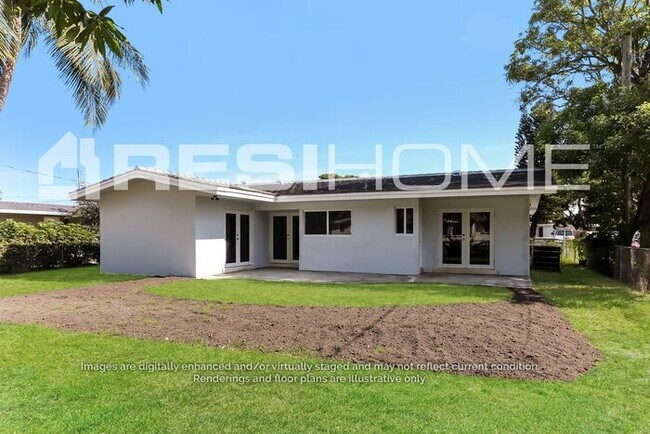 Building Photo - 1571 NW 6th Ave